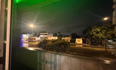 Casa en alquiler - 4 Dormitorios 2 Baños - La Plata