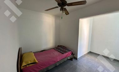 En Venta, Departamento de 3 dormitorios, 5 Saltos.