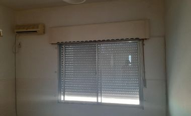 PH en venta - 1 Dormitorio 1 Baño 1 Cochera - 104Mts2 - Quilmes Oeste