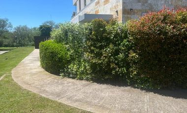 PH en venta - 2 Dormitorios 2 Baños - Cochera - 161Mts2 - Quilmes