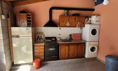 Casa con ubicación estratégica