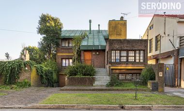 Casa en Don Bosco - Excelente Ubicación