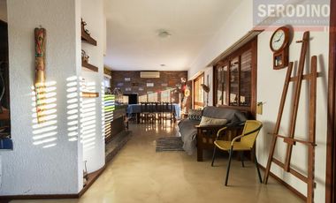 Casa en Don Bosco - Excelente Ubicación