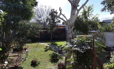 Chalet en Muy Buen Estado. Reconquista 1028, Monte Grande.