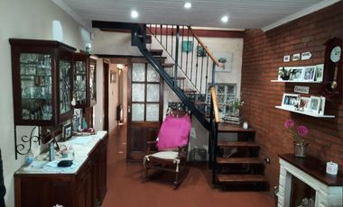 Chalet en Muy Buen Estado. Reconquista 1028, Monte Grande.