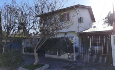 Chalet en Muy Buen Estado. Reconquista 1028, Monte Grande.