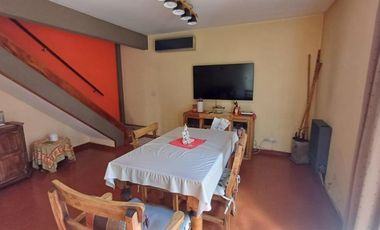 Casa en venta - 2 Dormitorios 1 Baño - Quilmes