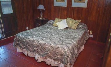 Casa en venta - 5 Dormitorios 5 Baños - Nogoyá