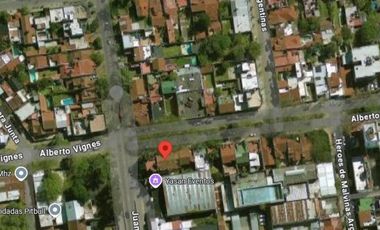 Casa en venta - 3 Dormitorios 2 Baños - 200Mts2 - Haedo