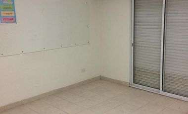 Casa en venta - 4 Dormitorios 2 Baños - 360Mts2 - Miramar