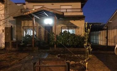 Casa en venta - 4 Dormitorios 2 Baños - 360Mts2 - Miramar