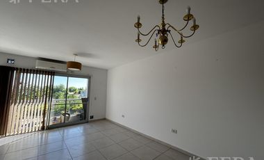 Venta de departamento tipo duplex en Guillermo E Hudson