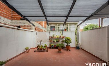 PH en venta - 2 Dormitorios 1 Baño - 123,55Mts2 - La Plata [APTO CRÉDITO]