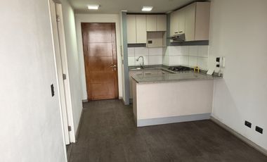 Departamento en venta c/ estacionamiento en Lo Vial