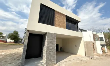 Casa en Venta en Lomas de Angelópolis, Ocoyucan, Puebla