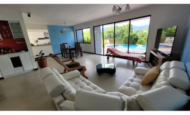 CASA CAMPESTRE EN EXCLUSIVO CONDOMINIO, COMBIA