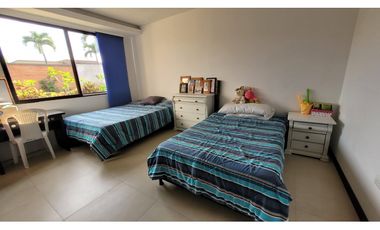 CASA CAMPESTRE EN EXCLUSIVO CONDOMINIO, COMBIA