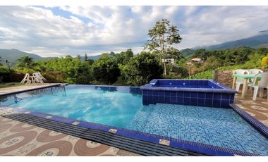 CASA CAMPESTRE EN EXCLUSIVO CONDOMINIO, COMBIA