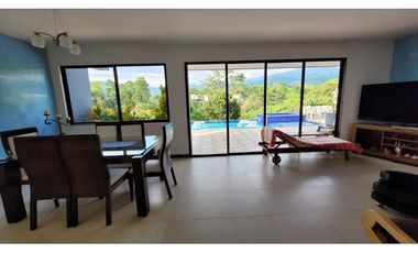 CASA CAMPESTRE EN EXCLUSIVO CONDOMINIO, COMBIA