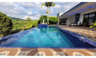 CASA CAMPESTRE EN EXCLUSIVO CONDOMINIO, COMBIA