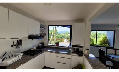 CASA CAMPESTRE EN EXCLUSIVO CONDOMINIO, COMBIA