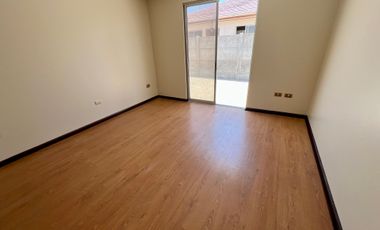 ARRIENDO CASA 3H2B BARRIO UNIVERSITARIO