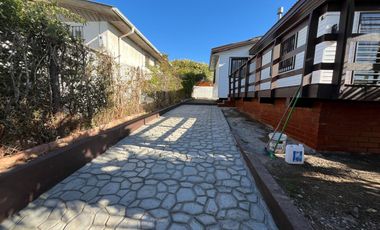 SE VENDE PROPIEDAD REMODELADA EN CARTAGENA