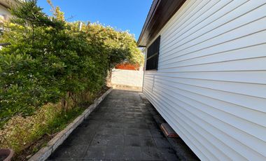 SE VENDE PROPIEDAD REMODELADA EN CARTAGENA