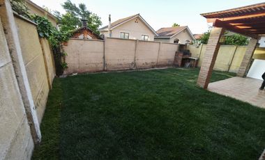 VENDO CASA COCINA NUEVA ALTO MACUL