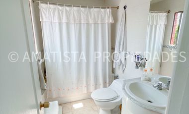 IMPERDIBLE! CASA FAMILIAR EN COND DOÑA RAQUEL , MELIPILLA