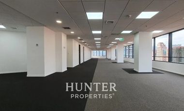 Oficina en Arriendo en Andres Bello / El Bosque Norte