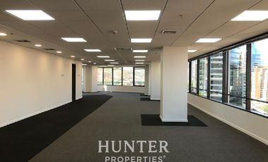 Oficina en Arriendo en Andres Bello / El Bosque Norte