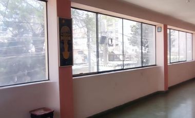 Venta De Casa En Esquina – Balneario De Ancón, A Metros Del Malecón Ferreiros