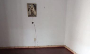 Venta De Casa En Esquina – Balneario De Ancón, A Metros Del Malecón Ferreiros