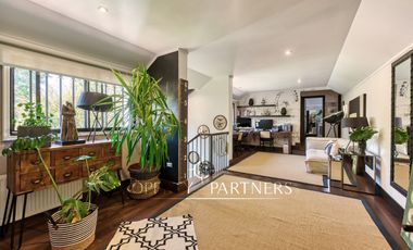 Espectacular Casa En Barrio Familiar, Cercana a Colegio Mayflower, Conectividad