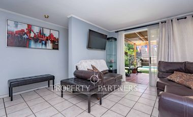 Amplia propiedad ubicada en tranquilo sector