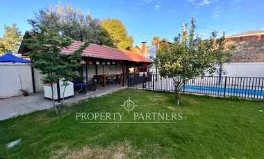 Amplia casa en venta en San Juan Bosco, La Cisterna