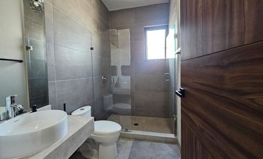 Casa en Venta en Colina de Santiago – Sector Viñedos, Torreón