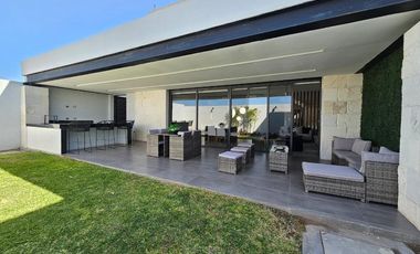Casa en Venta en Colina de Santiago – Sector Viñedos, Torreón
