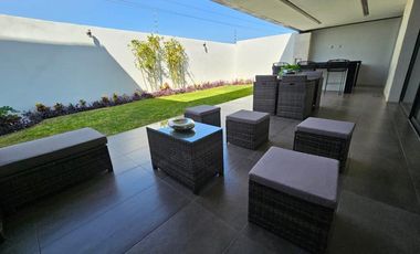 Casa en Venta en Colina de Santiago – Sector Viñedos, Torreón