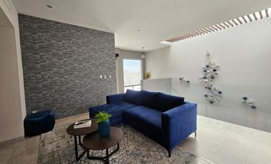 Casa en Venta en Colina de Santiago – Sector Viñedos, Torreón