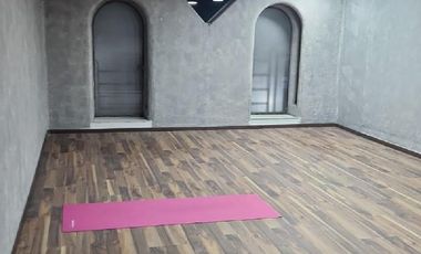 Local Renta Plaza San Carlos Metepec