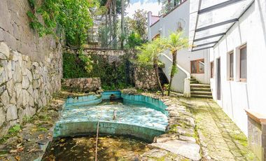 Amplia casa con vista espectacular a la laguna de Valle de Bravo