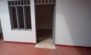 ARRIENDO de CASA COMERCIAL en NEIVA