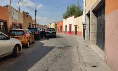 Terreno en Venta en Calle Aquiles Serdán, Centro, San Juan del Río, Querétaro.