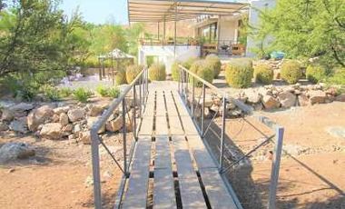 Hermosa casa moderna en parcela