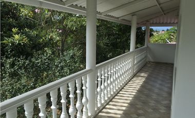 VENTA CASA CAMPESTRE LA MESA