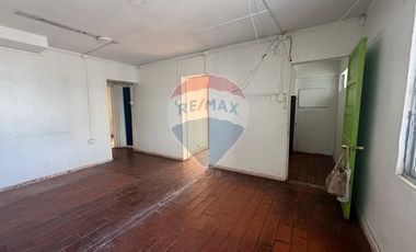 Gran Casa Para Remodelar - Sector El Llano