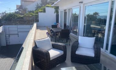 EDIFICIO LAS ROCAS / REÑACA