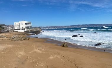 EDIFICIO LAS ROCAS / REÑACA